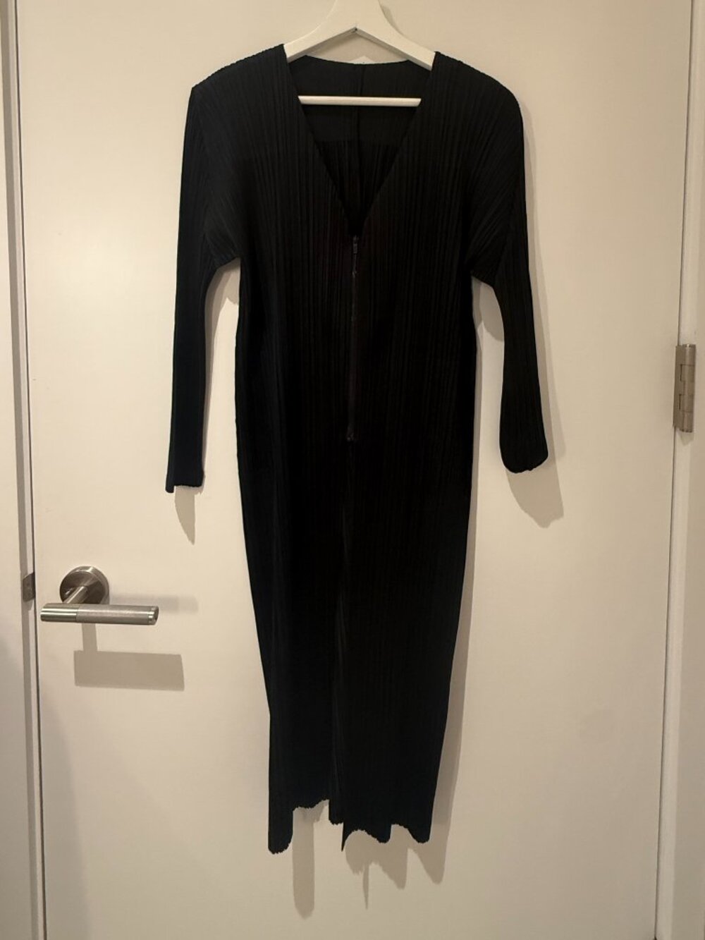 PLEATS PLEASE ISSEY MIYAKE Coat with zip black